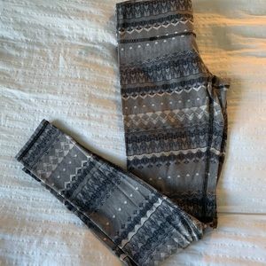 Anthropologie southwest yoga pants small